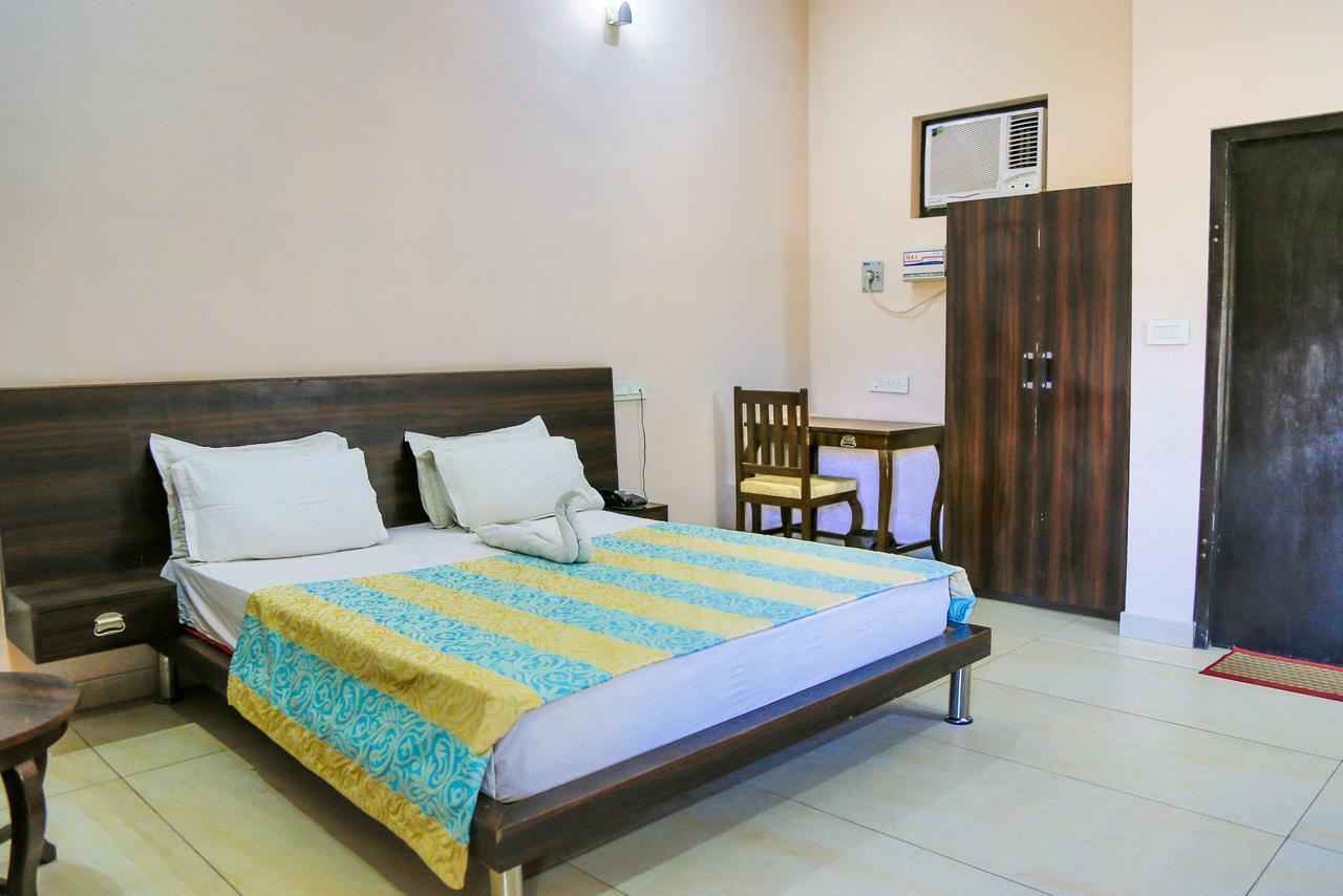 Gulmohar Sariska Resort Bairāt Exterior foto